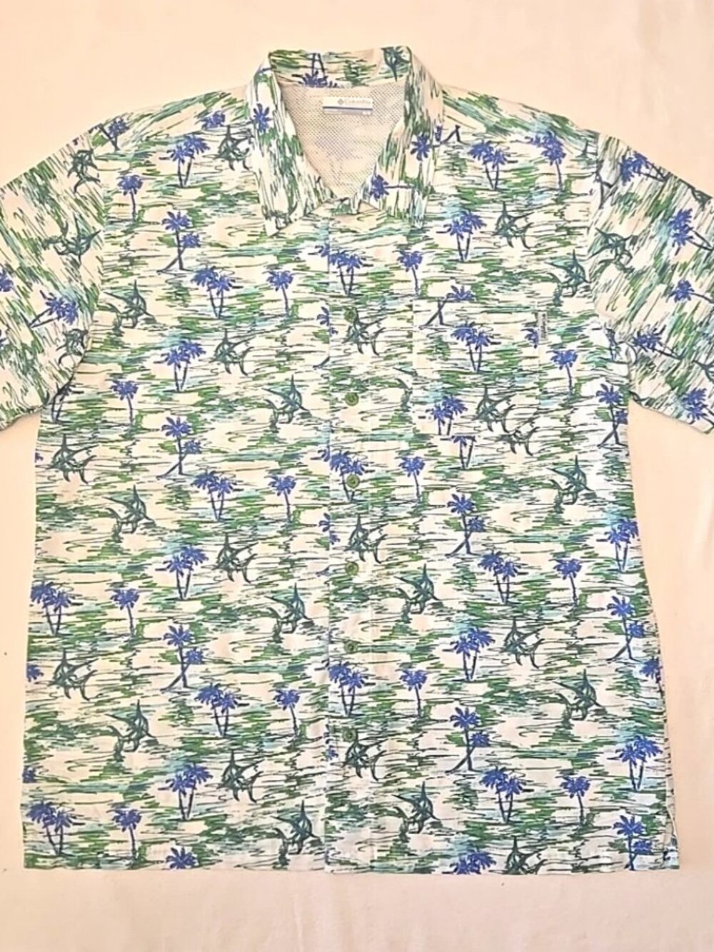 COLUMBIA Men's PFG Blue/Green Palms & Marlins. Short Sleeve Fishing Shirt.